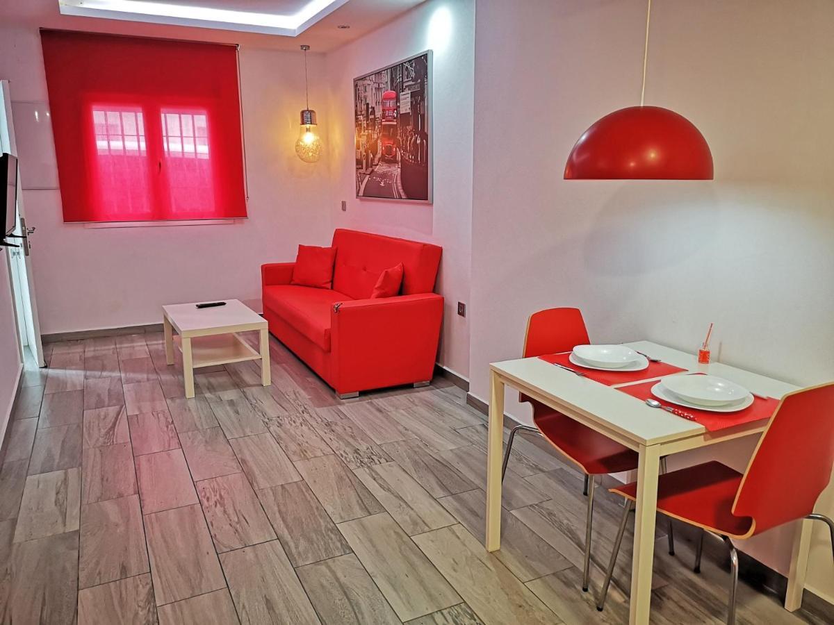Conil Red-black